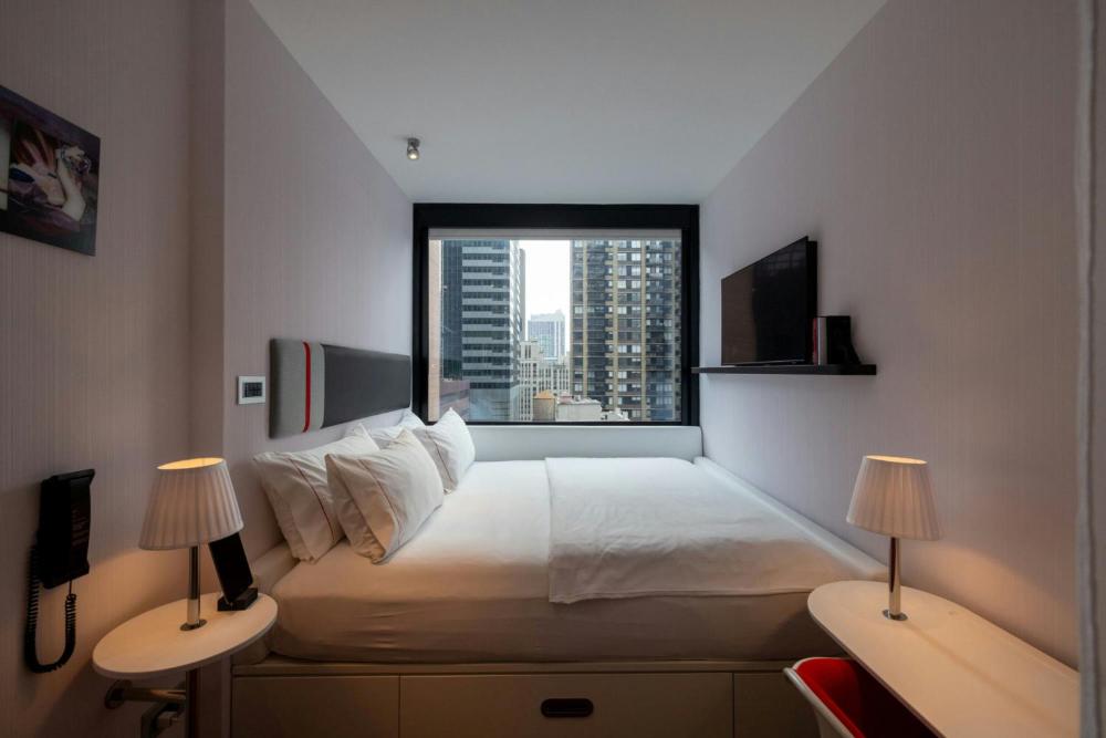 King Room with Premium View interior